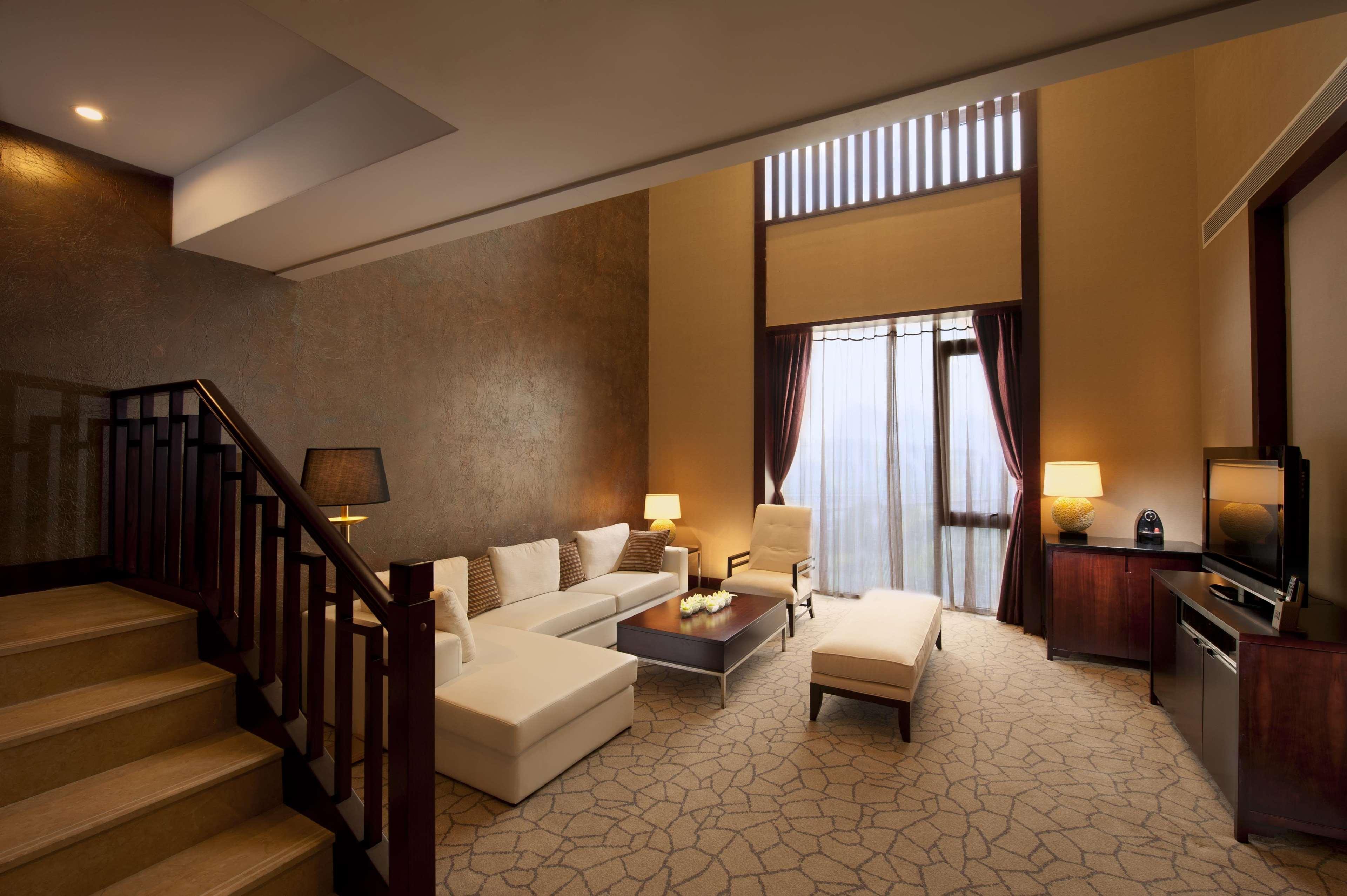 Hilton Beijing Capital Airport Otel Shunyi Dış mekan fotoğraf