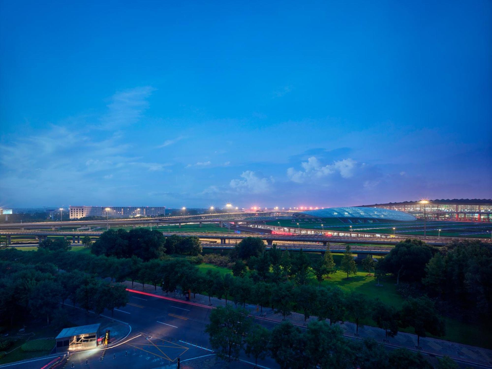 Hilton Beijing Capital Airport Otel Shunyi Dış mekan fotoğraf